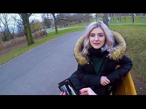 ❤️ Swallows hot cum coigreach airson airgead - blowjob anns a 'phàirc le Eva Elfie ️  Super porn  aig porn gd.8kpornvids.ru ️❤